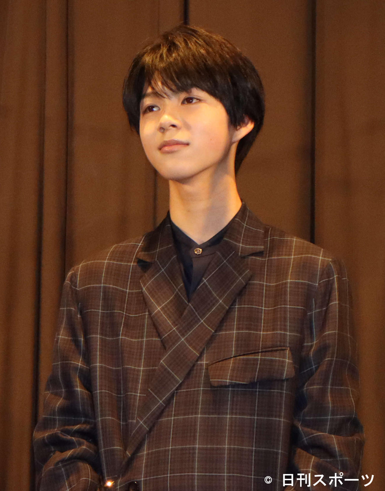 映画「ぜんぶ、ボクのせい」の完成上映舞台あいさつに出席した白鳥晴都