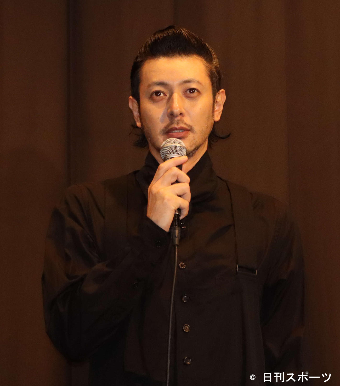 映画「ぜんぶ、ボクのせい」の完成上映舞台あいさつに出席したオダギリジョー