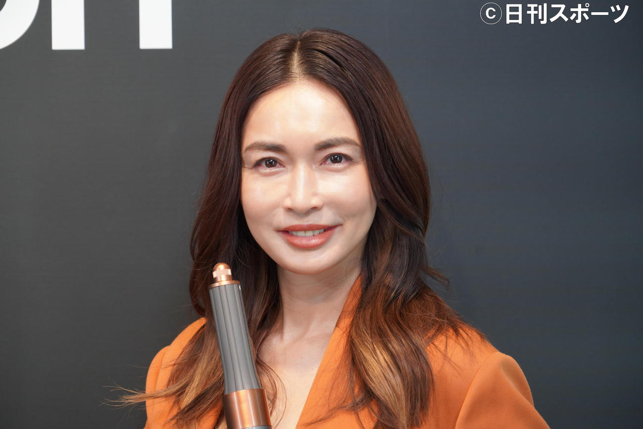 長谷川京子（2022年6月撮影）