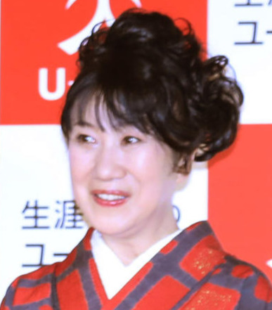 室井滋（17年12月1日撮影）