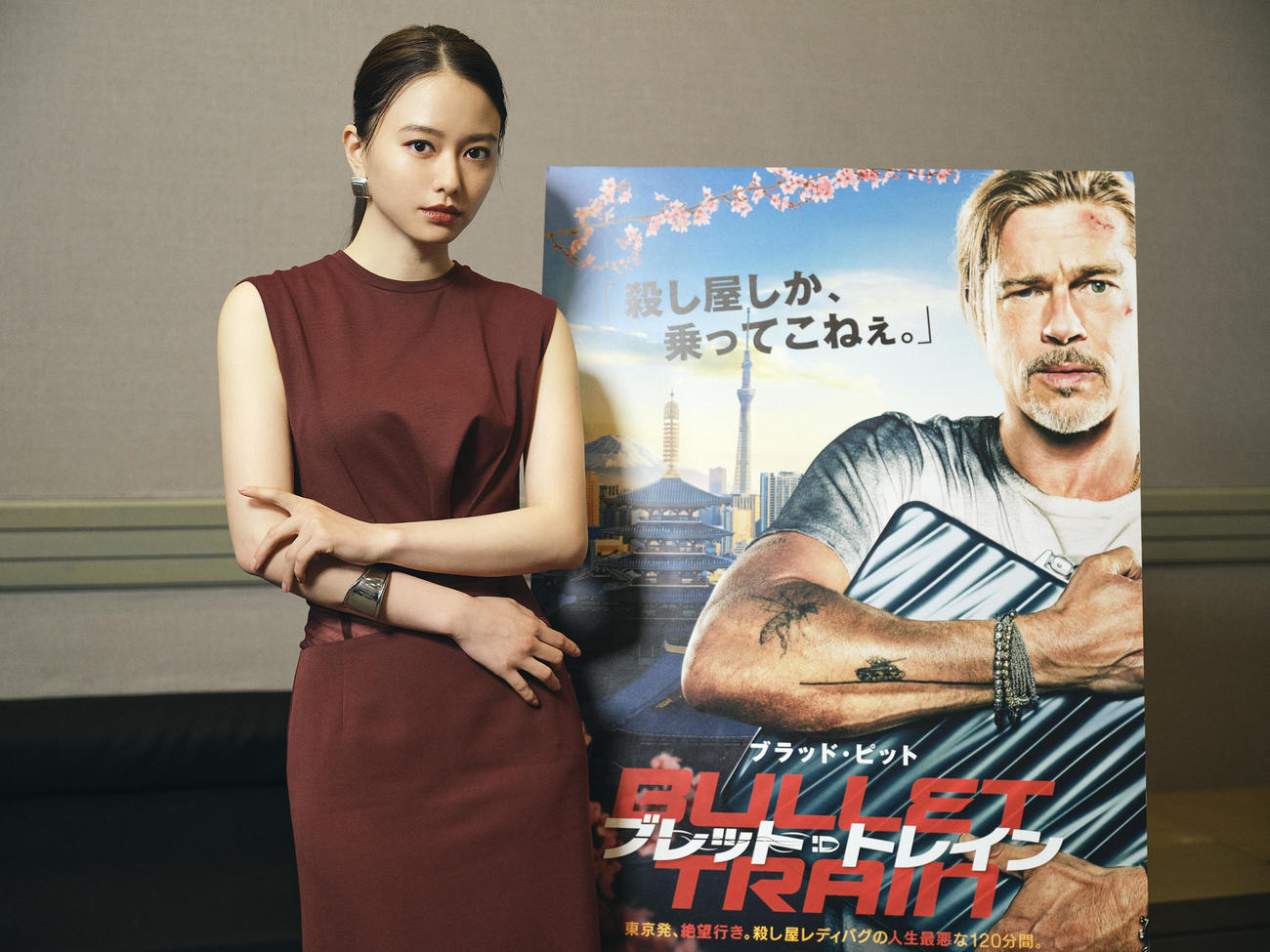 ブラッド・ピット主演の映画「ブレット・トレイン）日本語吹き替え版で、声優に初挑戦する山本舞香