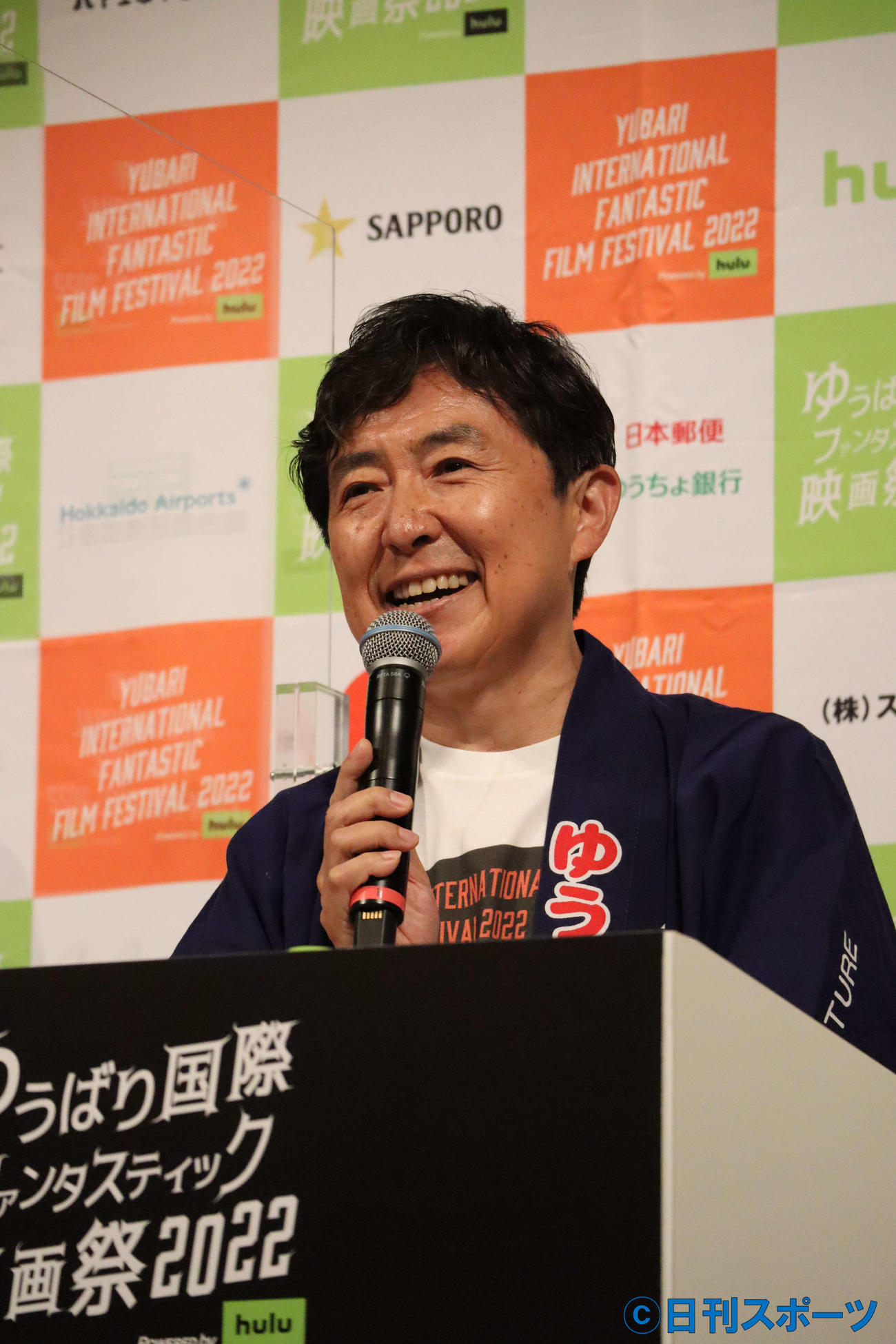 ゆうばり国際ファンタスティック映画祭オープニングセレモニーで司会を務めた笠井信輔氏
