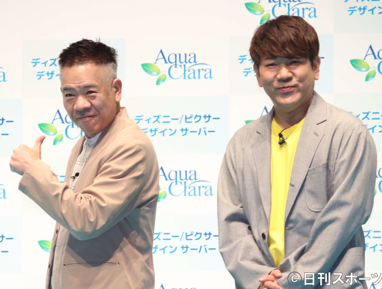 FUJIWARAの原西孝幸（左）と藤本孝史（2022年7月28日撮影）