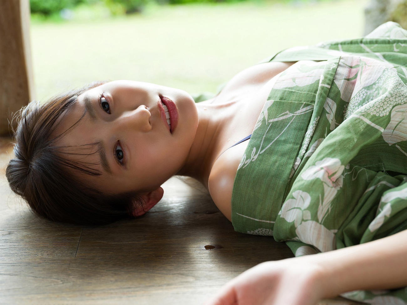 志田音々ファースト写真集「nene－まるっとぜんぶ－」より　撮影／Takeo Dec.