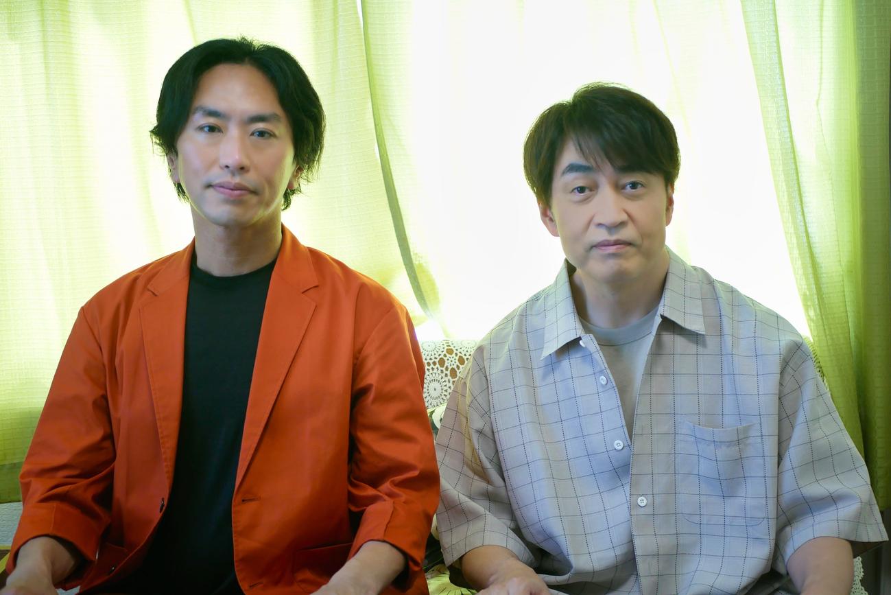 来夏公開予定の映画「いまダンスをするのは誰だ？」で初主演を務める樋口了一（右）と古新舜監督