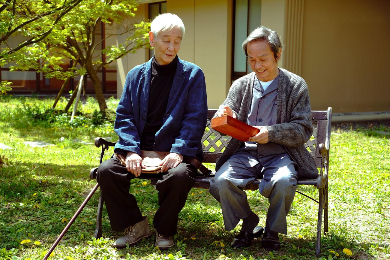近藤正臣（左）とドラマ共演した桜木健一