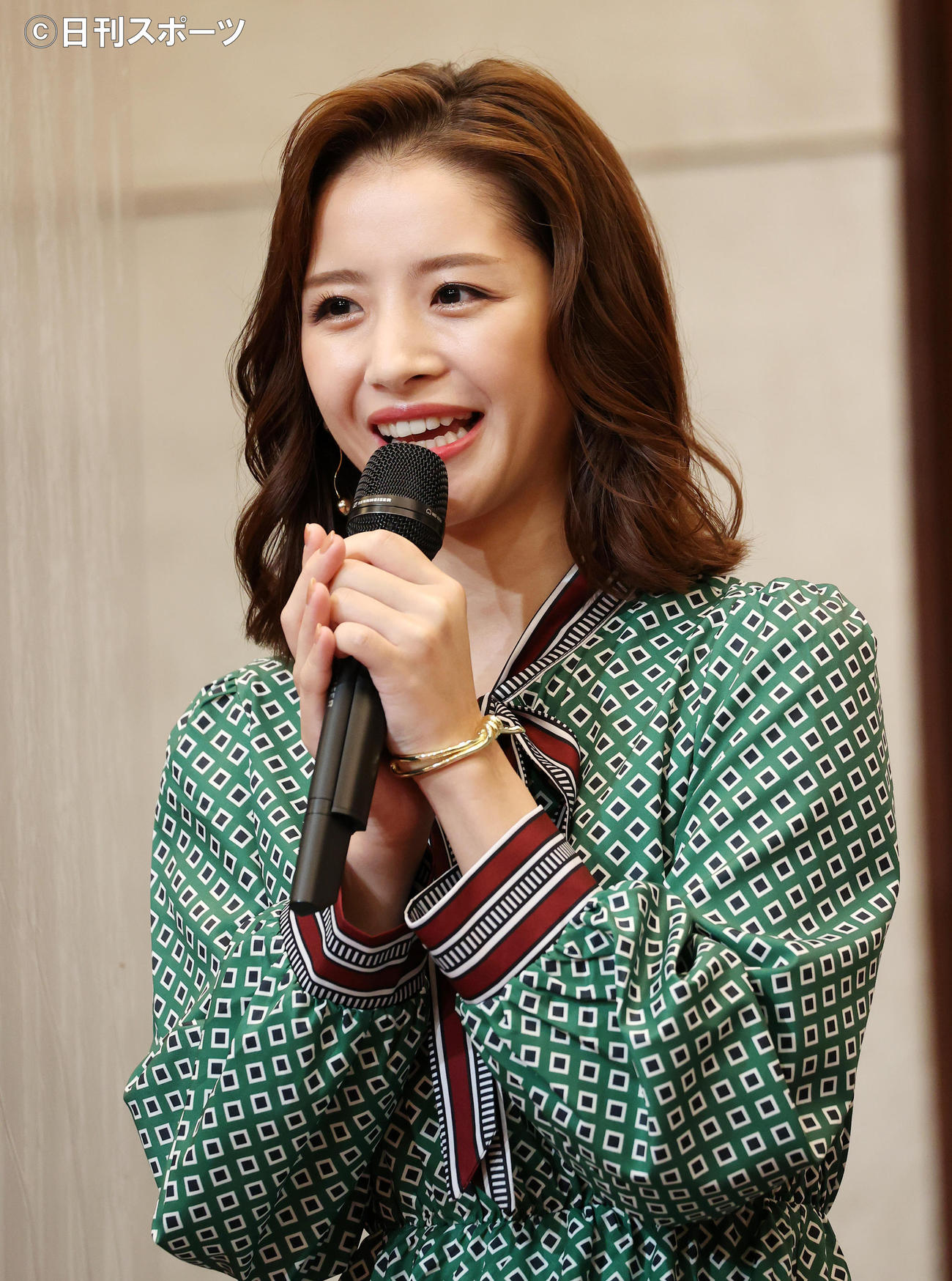 制作発表に登壇した綺咲愛里（撮影・鈴木正人）