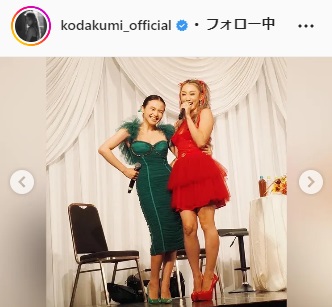 ステージで仲良しぶりを見せるmisono（左）と倖田（倖田來未のインスタグラムより）