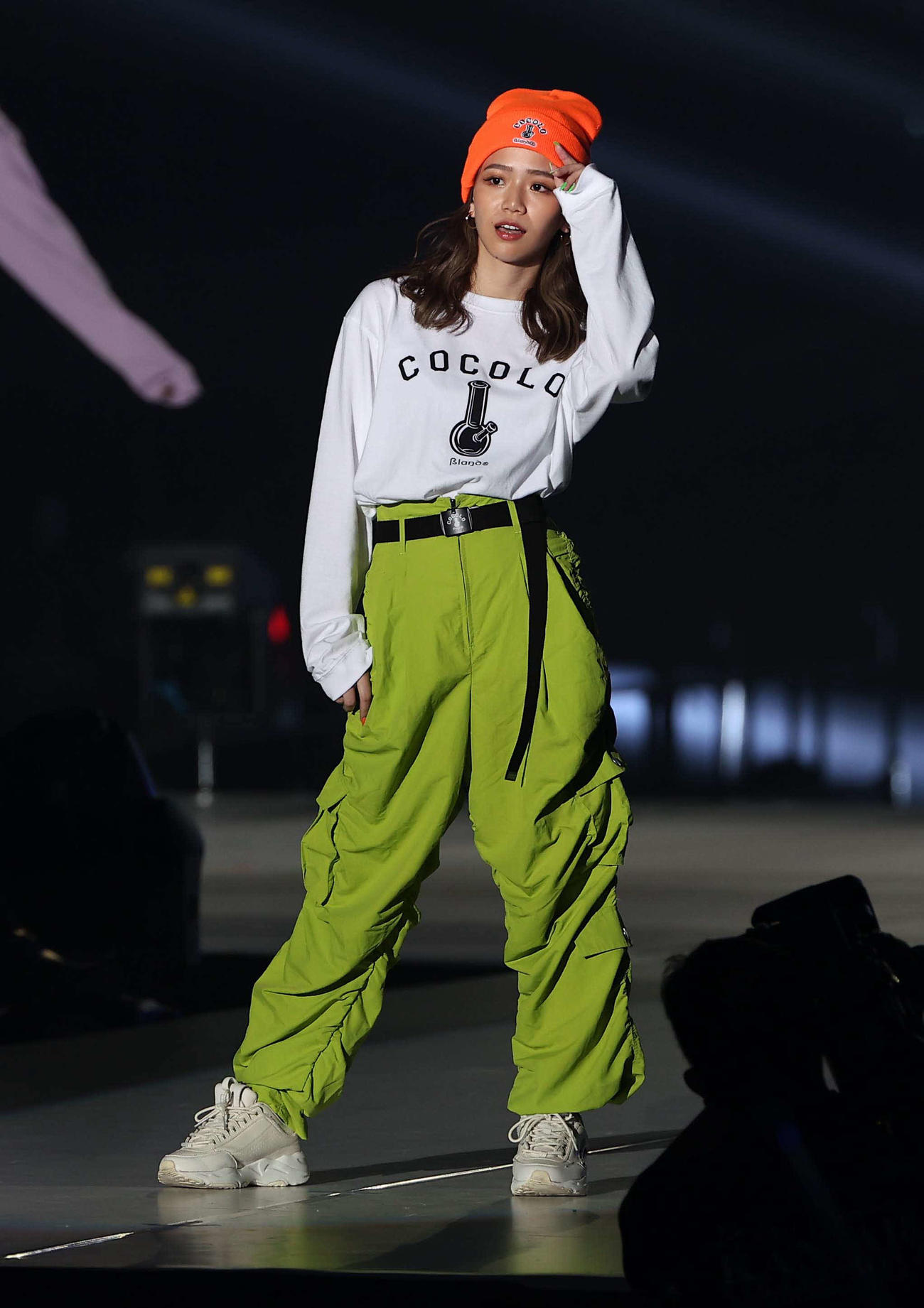 ランウェイを歩く倉田陽子（撮影・上田博志）