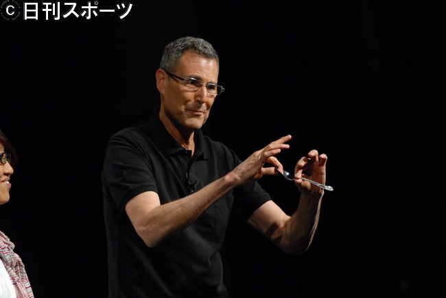 ユリ・ゲラー氏（２０１４年８月）