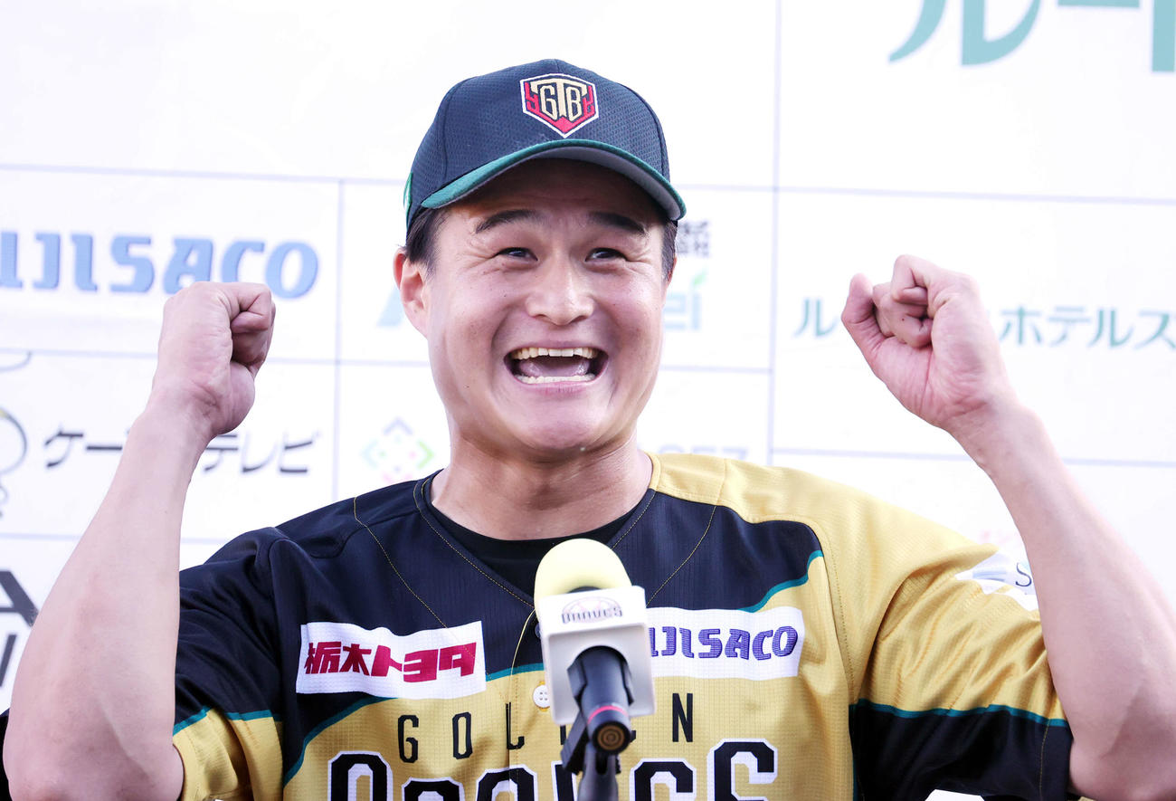 22年8月14日、BC栃木対埼玉武蔵　引き分けとなるも、試合後インタビューで「やればできる」と笑顔を見せるBC栃木のティモンディ高岸宏行