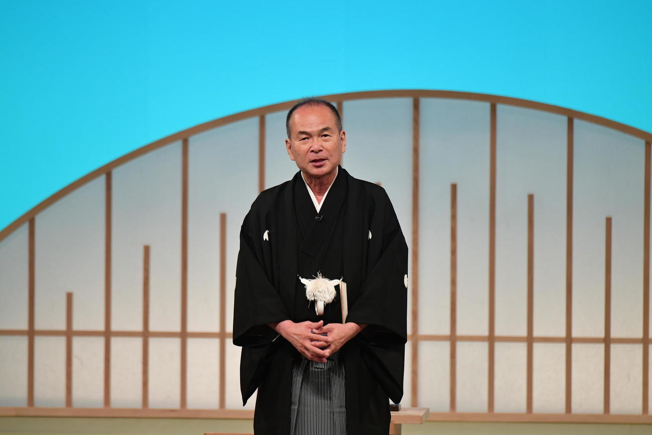 昨年8月に亡くなった師匠、笑福亭仁鶴さんの一周忌追善興行を進行した一番弟子の笑福亭仁智