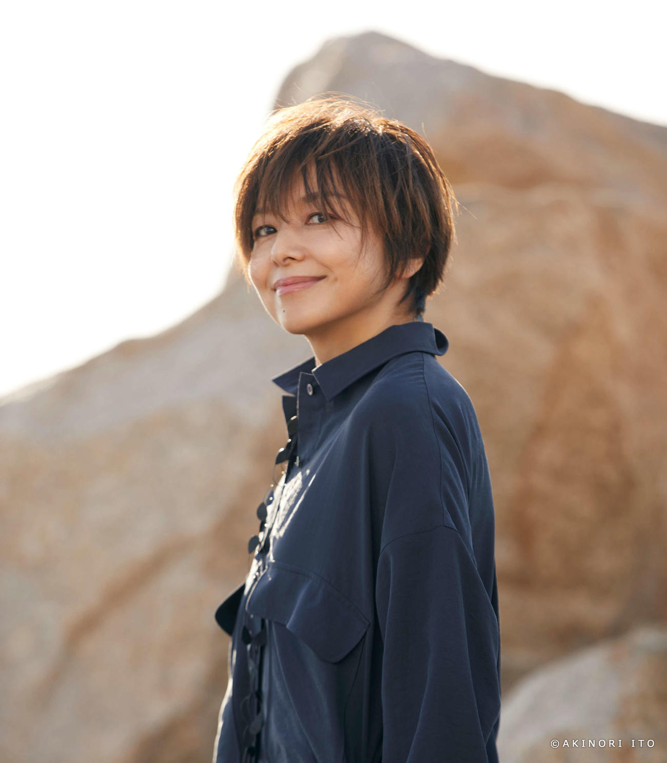 新著「LISTEN.」を出版する山口智子