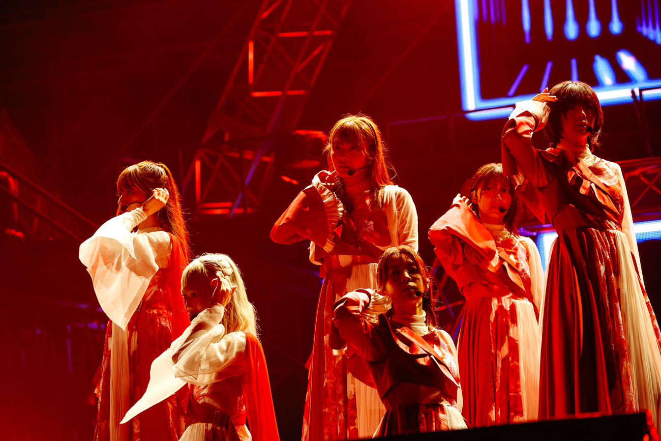 野外ライブ「W－KEYAKI FES．　2022」を開催した櫻坂46（撮影・上山陽介氏）