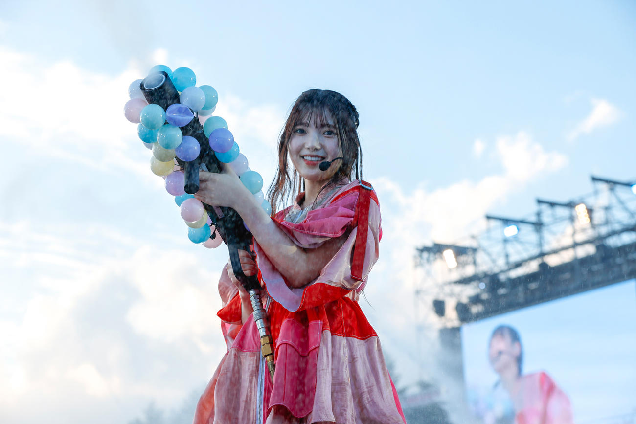 野外ライブ「W－KEYAKI FES．　2022」を開催した櫻坂46（撮影・上山陽介氏）