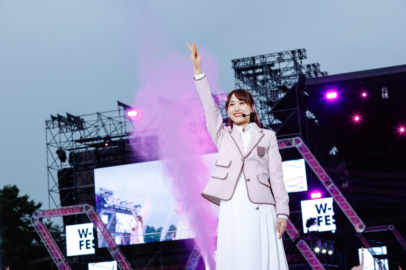 野外ライブ「W－KEYAKI FES．　2022」を開催した櫻坂46（撮影・上山陽介氏）
