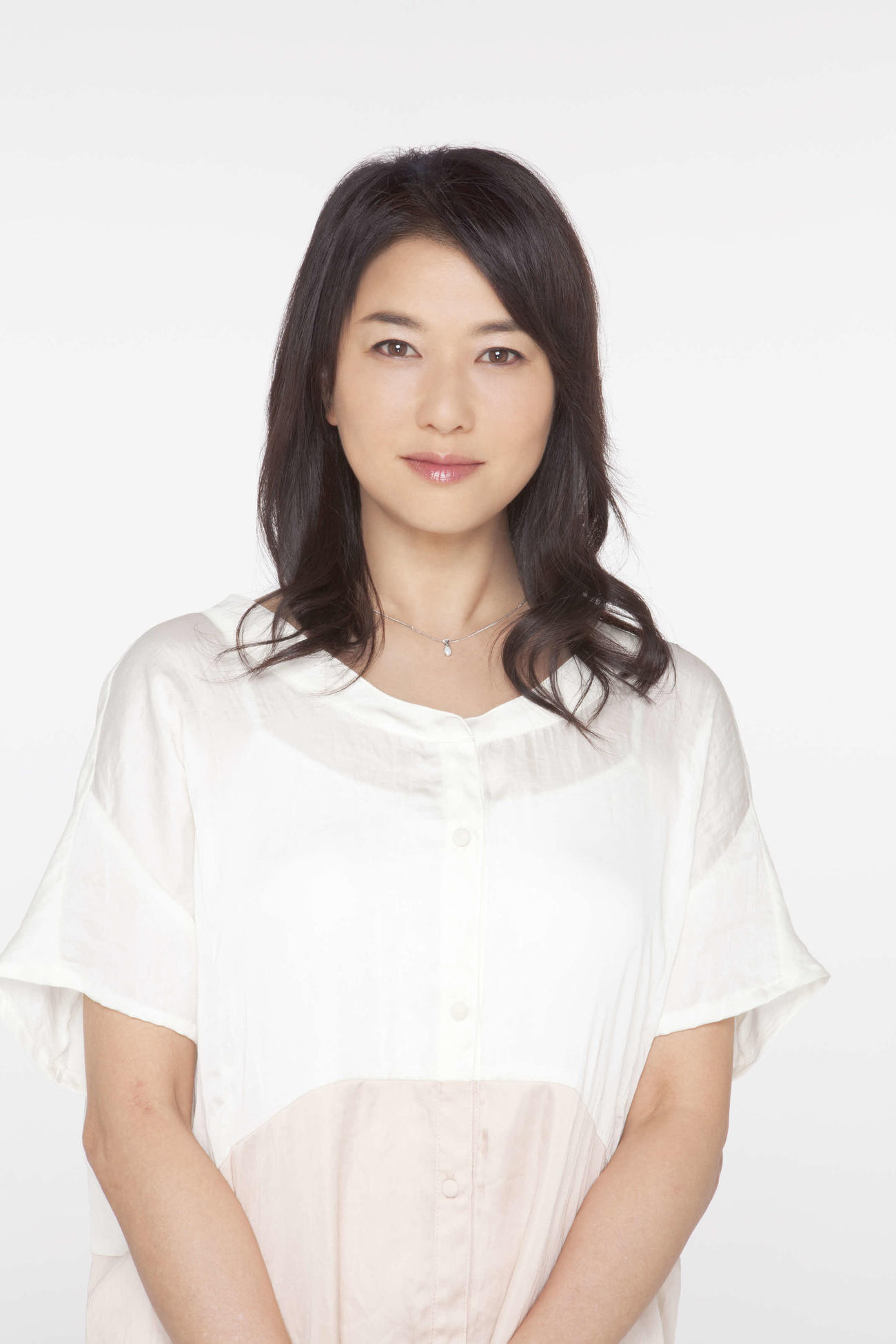 NHK夜ドラ「つまらない住宅地のすべての家」に出演する夏川結衣