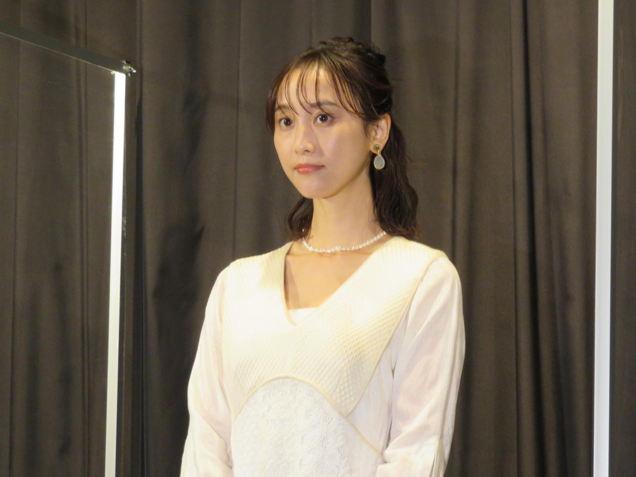 映画「よだかの片思い」プレミア上映会に出席した主演の松井玲奈