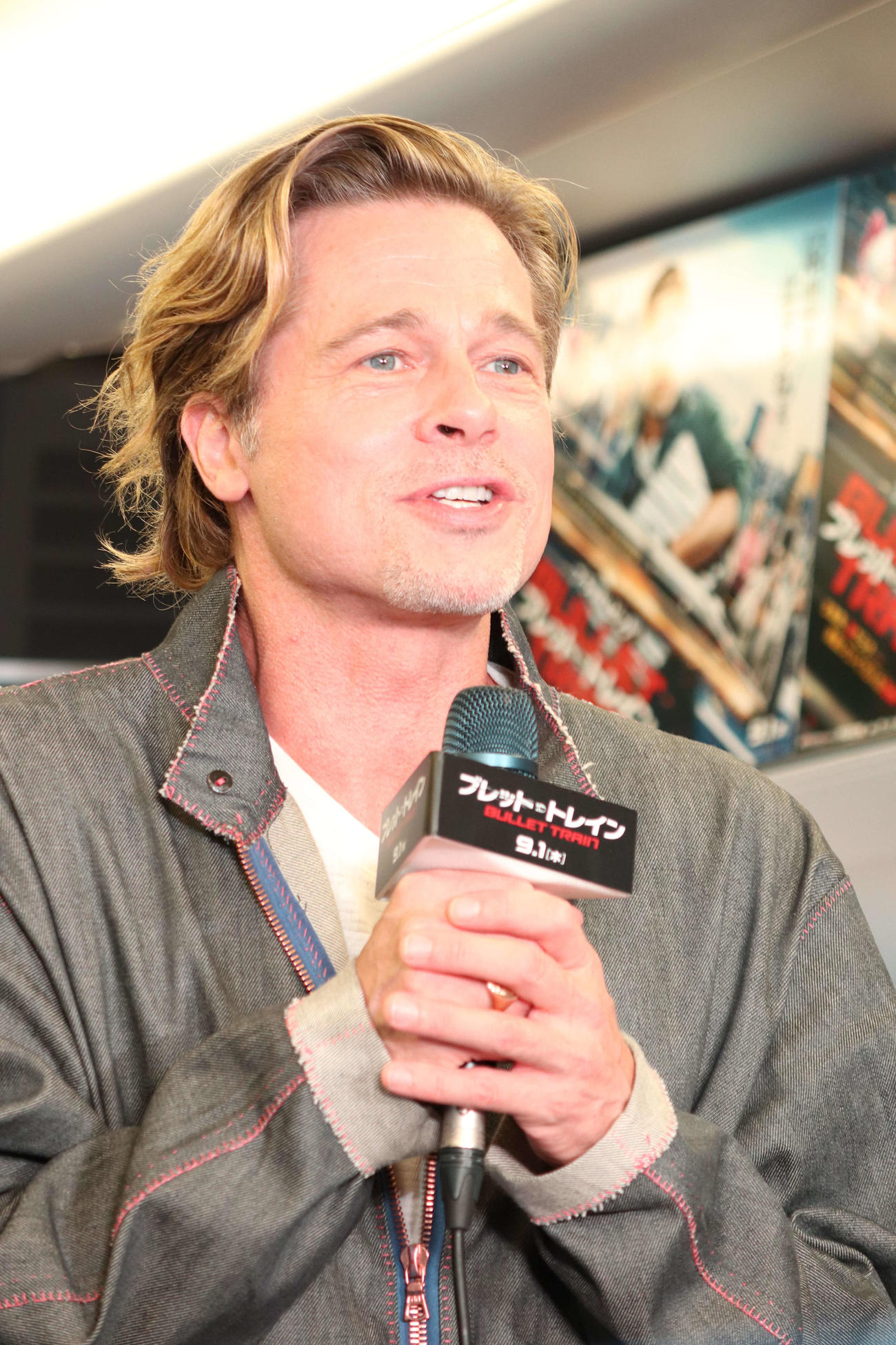 「新幹線での”動く”レッドカーペット」グリーティングイベントに出席したブラッド・ピット（撮影・加藤理沙）