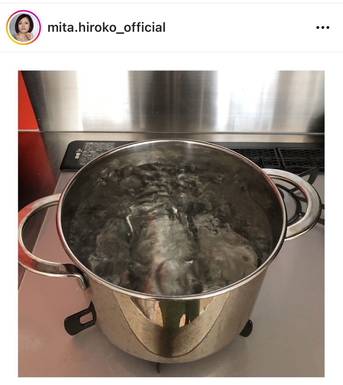 三田寛子がすだちで作ったシロップ（三田寛子のインスタグラムより）