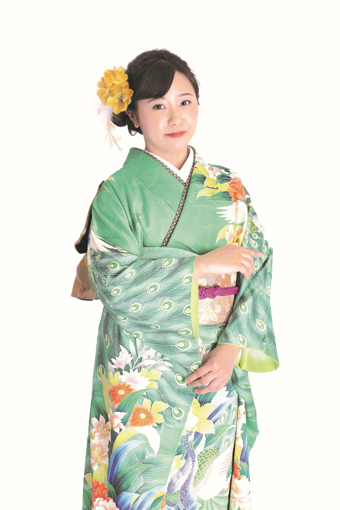 結婚を発表した民謡歌手の谷島明世
