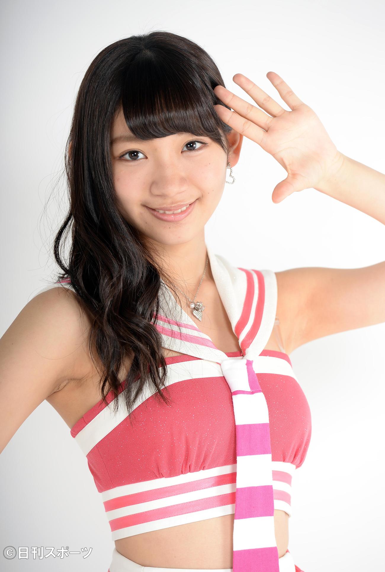 ＡＫＢ48時代の小林茉里奈アナ（2014年4月）