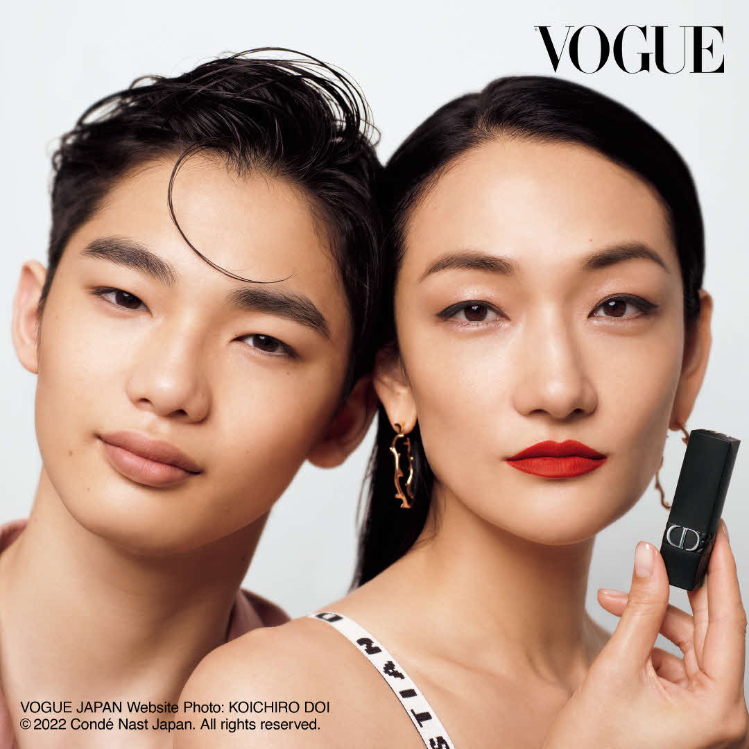 「VOGUE JAPAN」リニューアル第1号の10月号でデビューした冨永愛の長男・章胤