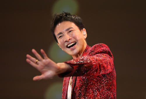 スピーチ全文 郷ひろみ 感謝という言葉しか デビュー曲 男の子女の子 秘話も明かす 芸能写真ニュース 日刊スポーツ スピーチ全文 郷ひろみ 感謝という言葉しか デビュー曲 男の子女の子 秘話も明かす 芸能写真ニュース 日刊スポーツ