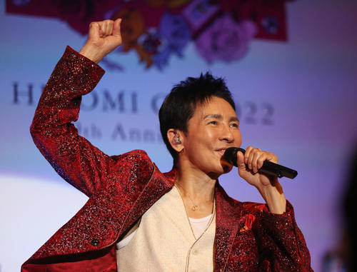 スピーチ全文 郷ひろみ 感謝という言葉しか デビュー曲 男の子女の子 秘話も明かす 芸能写真ニュース 日刊スポーツ スピーチ全文 郷ひろみ 感謝という言葉しか デビュー曲 男の子女の子 秘話も明かす 芸能写真ニュース 日刊スポーツ