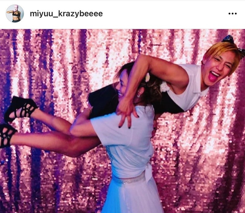 姉山本美憂との仲良しショットを公開（山本聖子オフィシャルブログより）
