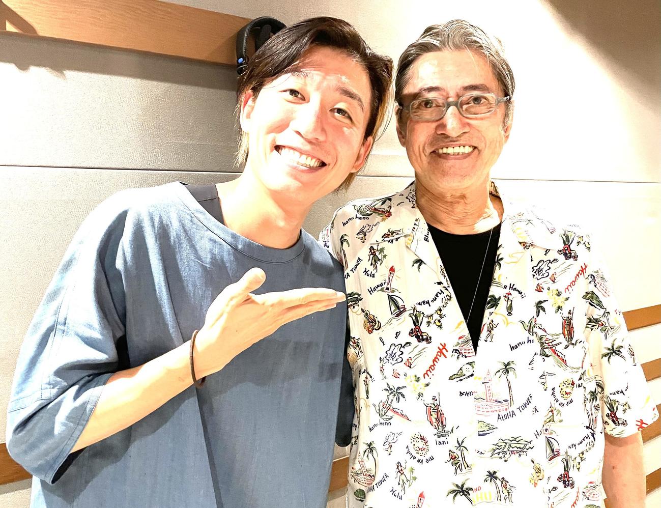 生島翔（左）とロバート・ハリス氏
