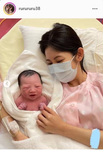 菊池瑠々インスタグラムより