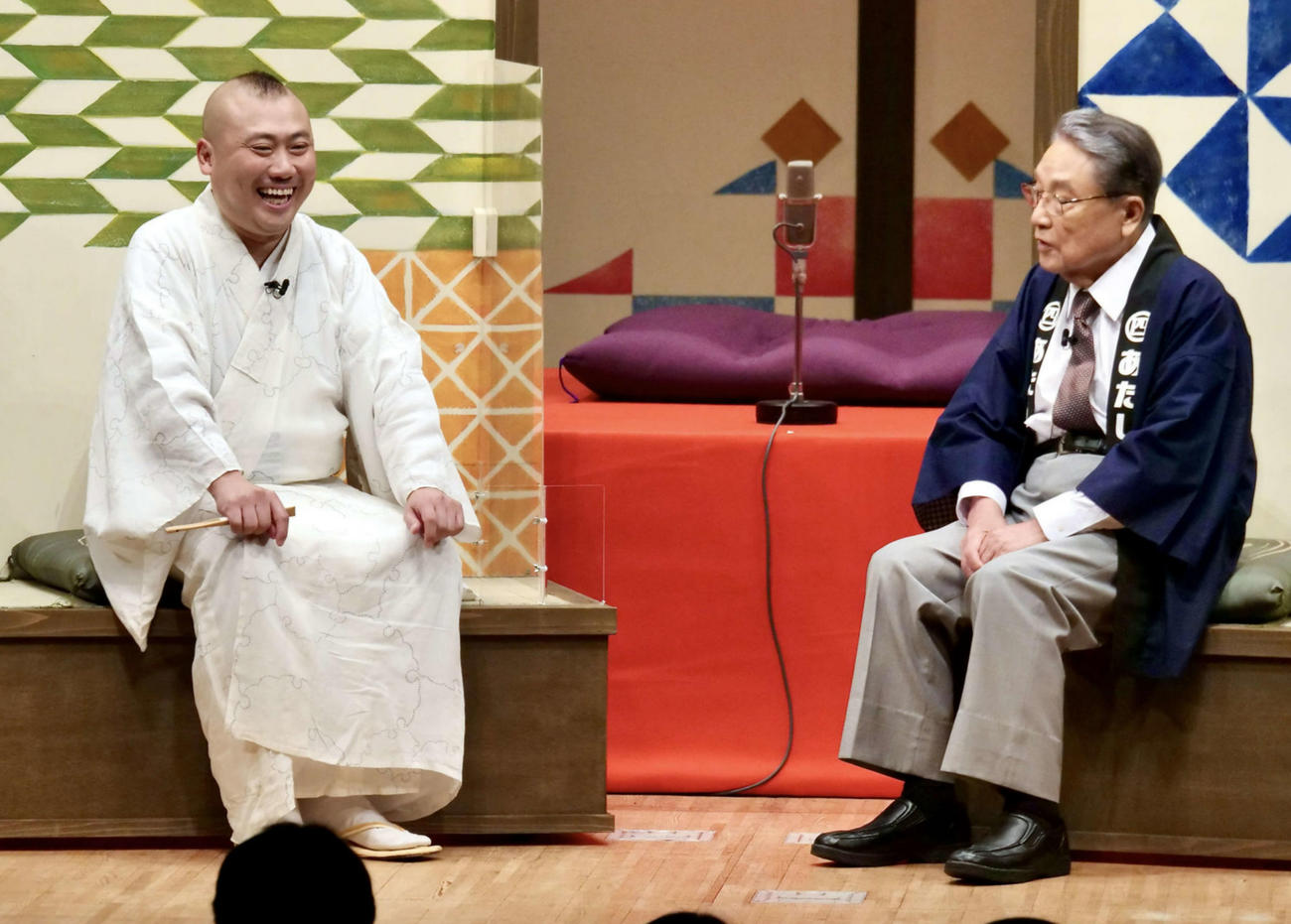 伊東四朗（右）は40歳年下の桂宮治とトークライブで共演