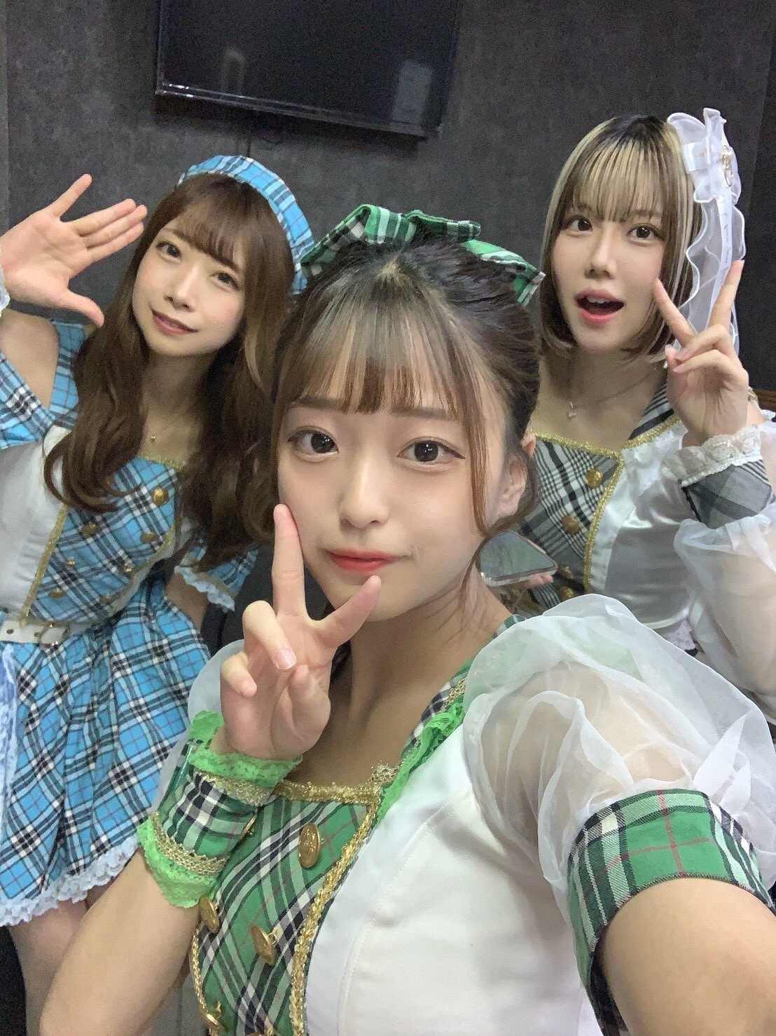 現在は3人組の「君に恋をした。」