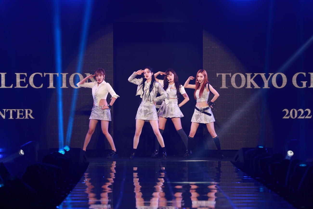 トリでパフォーマンスするaespa（C）マイナビ　TGC 2022 A／W