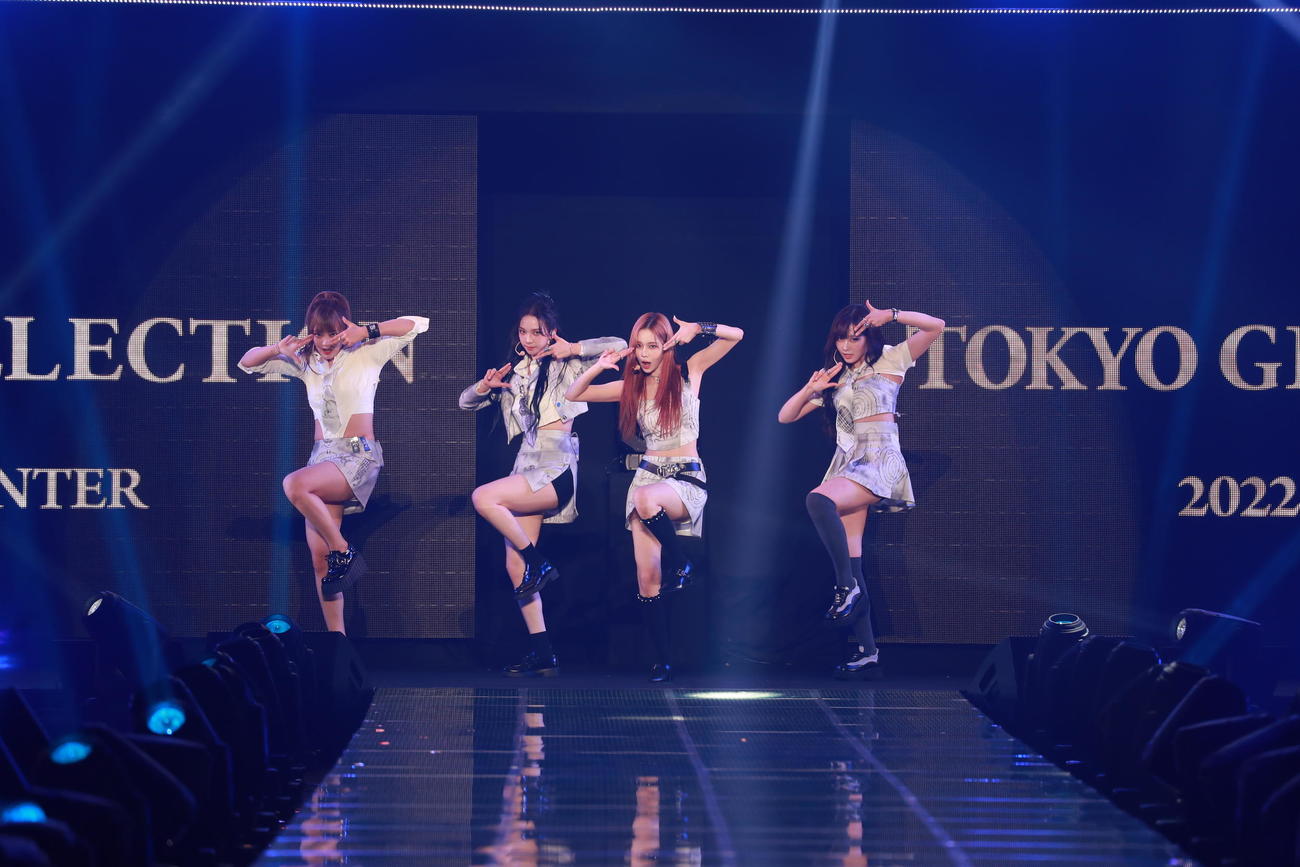 トリでパフォーマンスするaespa（C）マイナビ　TGC 2022 A／W