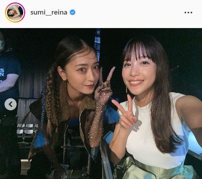 みちょぱこと池田美優（左）とのツーショットを披露した鷲見玲奈アナ（鷲見玲奈のインスタグラムより）
