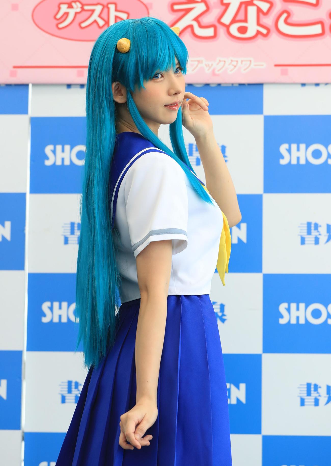 コスプレ写真集「こすみっくわーるど」発売記念イベントに登壇したえなこ（撮影・藤塚大輔）