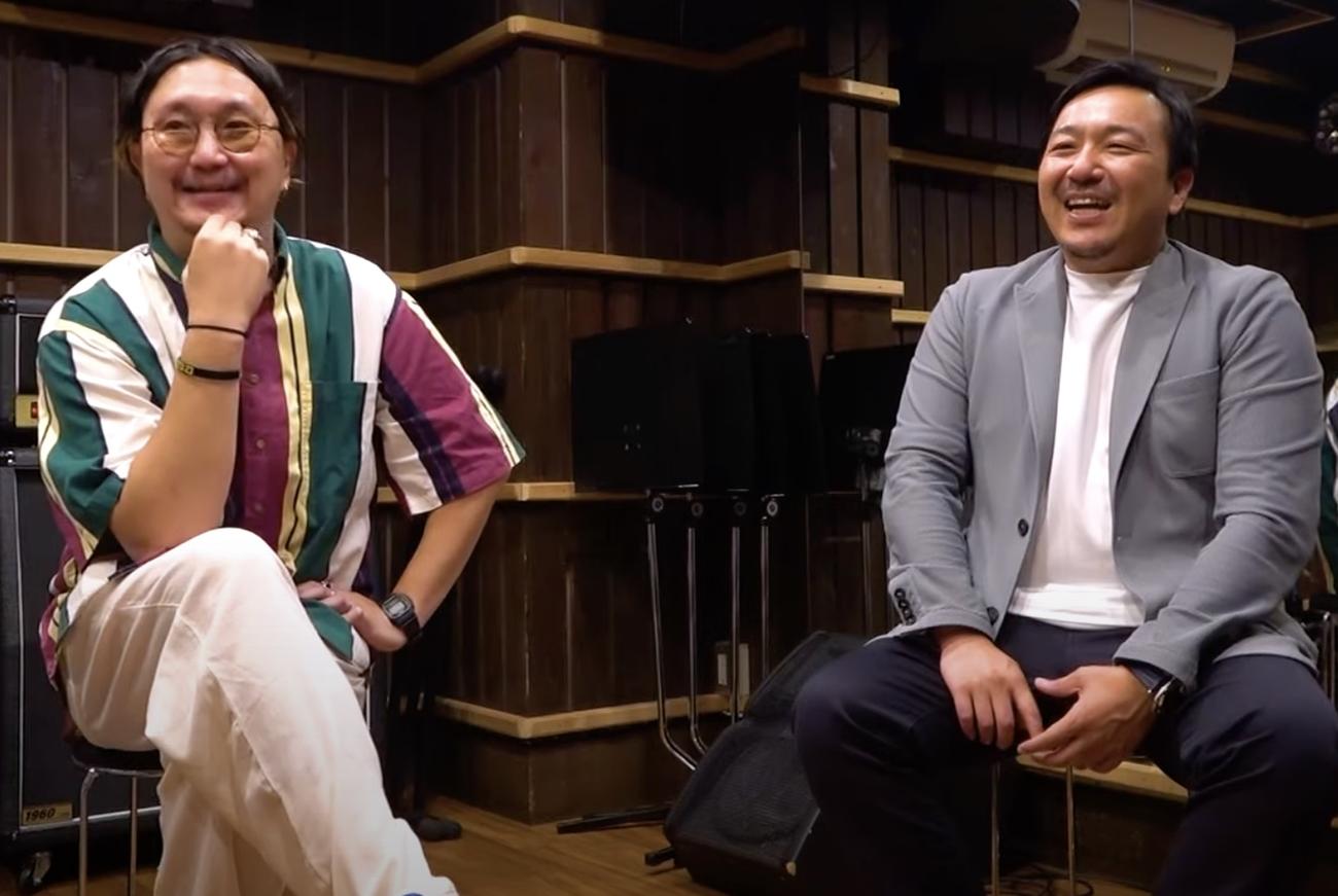 「festival journey」を作曲した山田竜平氏(左)と作詞を担当した今村翔吾氏