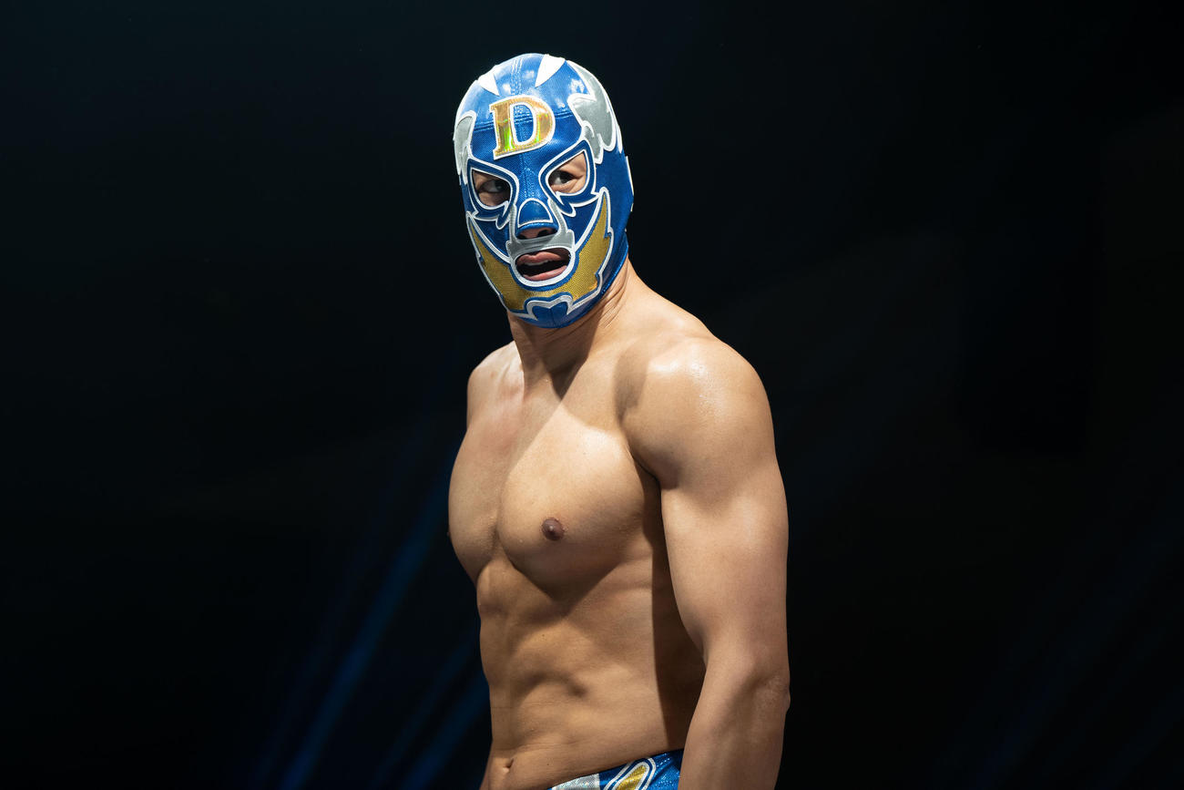 ABEMAドラマ「覆面D」でプロレスラー役を演じる関口メンディー