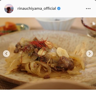 内山理名インスタグラムより