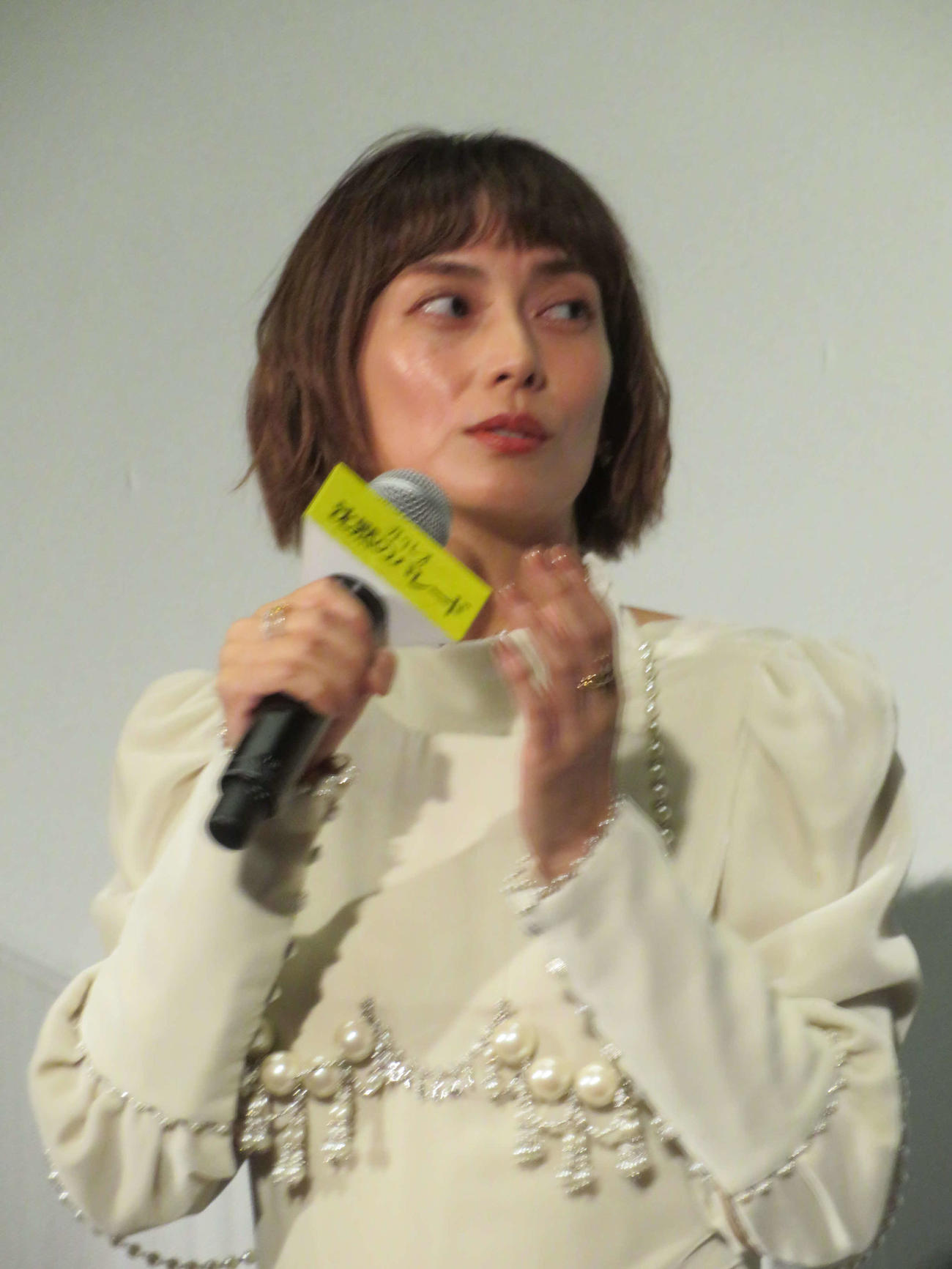 映画「沈黙のパレード」初日舞台あいさつに登壇した柴咲コウ（撮影・村上幸将）