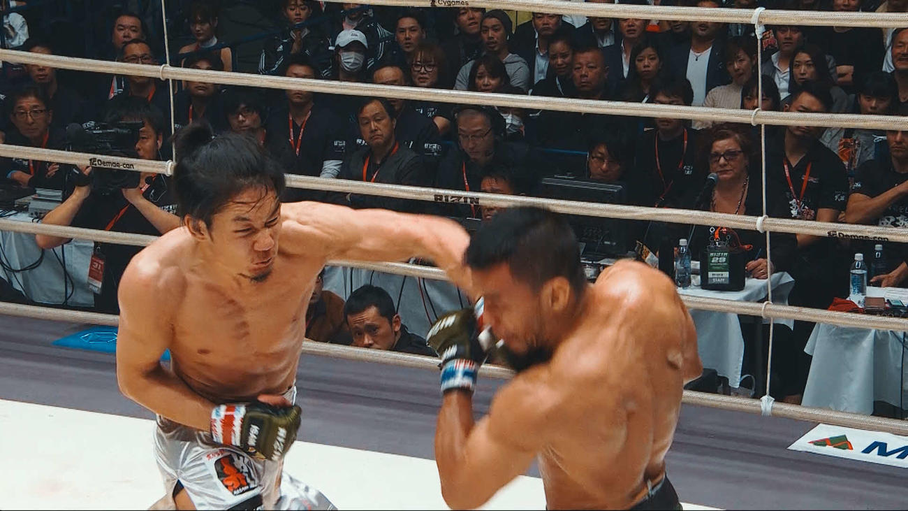 テレ玉で放送の「RIZIN Fighters History～朝倉未来の軌跡～」の1シーン(C)テレ玉