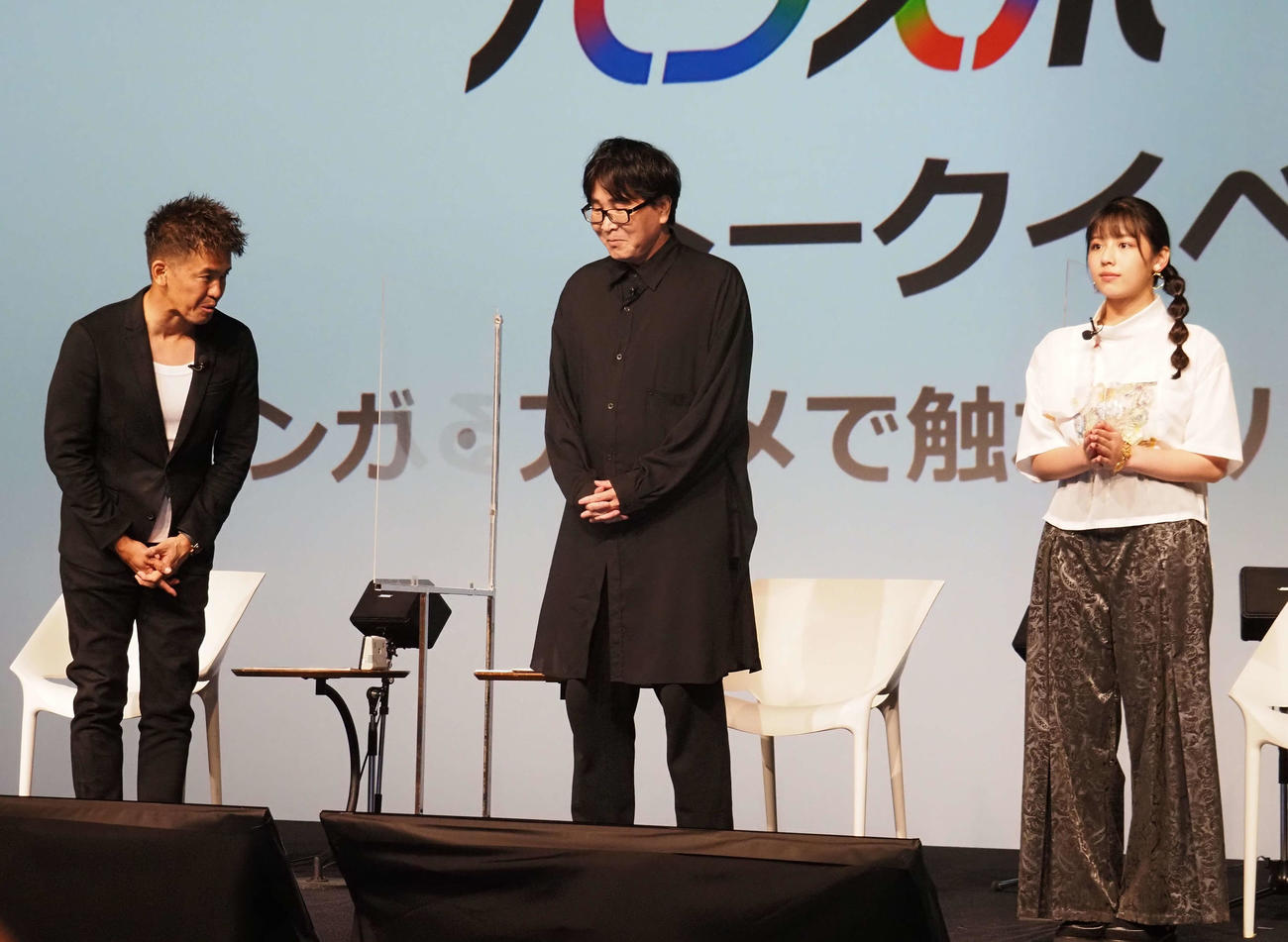 「TOKYOパラスポーツ月間トークイベント～マンガ・アニメで触れるパラスポーツの魅力」に出席した、左から武井壮、高橋陽一氏、渡邉美穂（撮影・遠藤尚子）