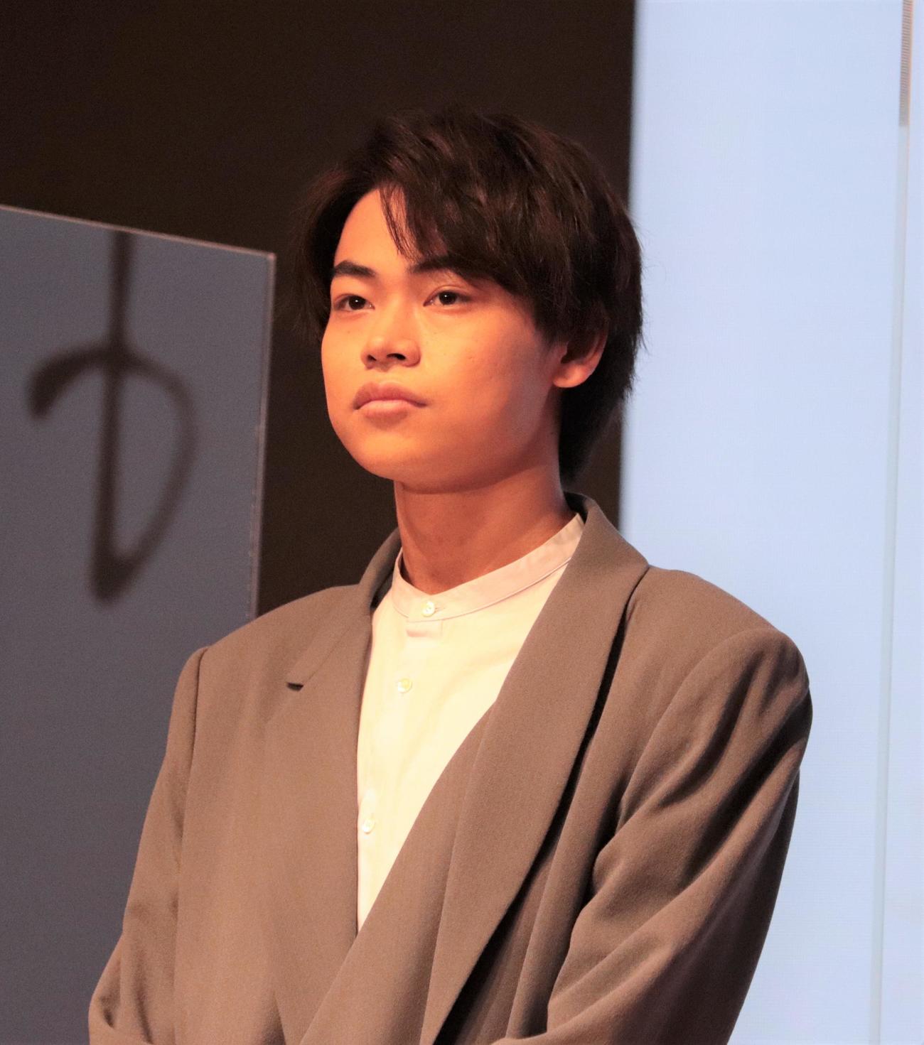 「LINE NEWS VISION『トップギフト』完成報告イベント」に登壇した菅生新樹（撮影・藤塚大輔）