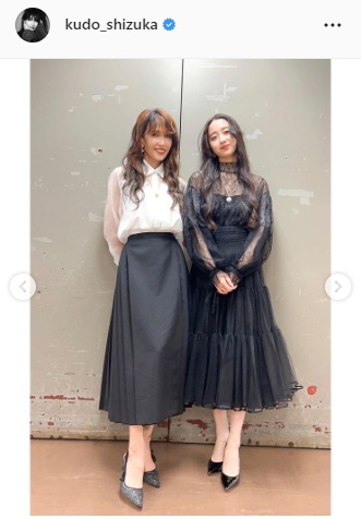 工藤静香と長女でフルート奏者Cocomi（右）との親子２ショット（工藤静香のインスタグラムより）