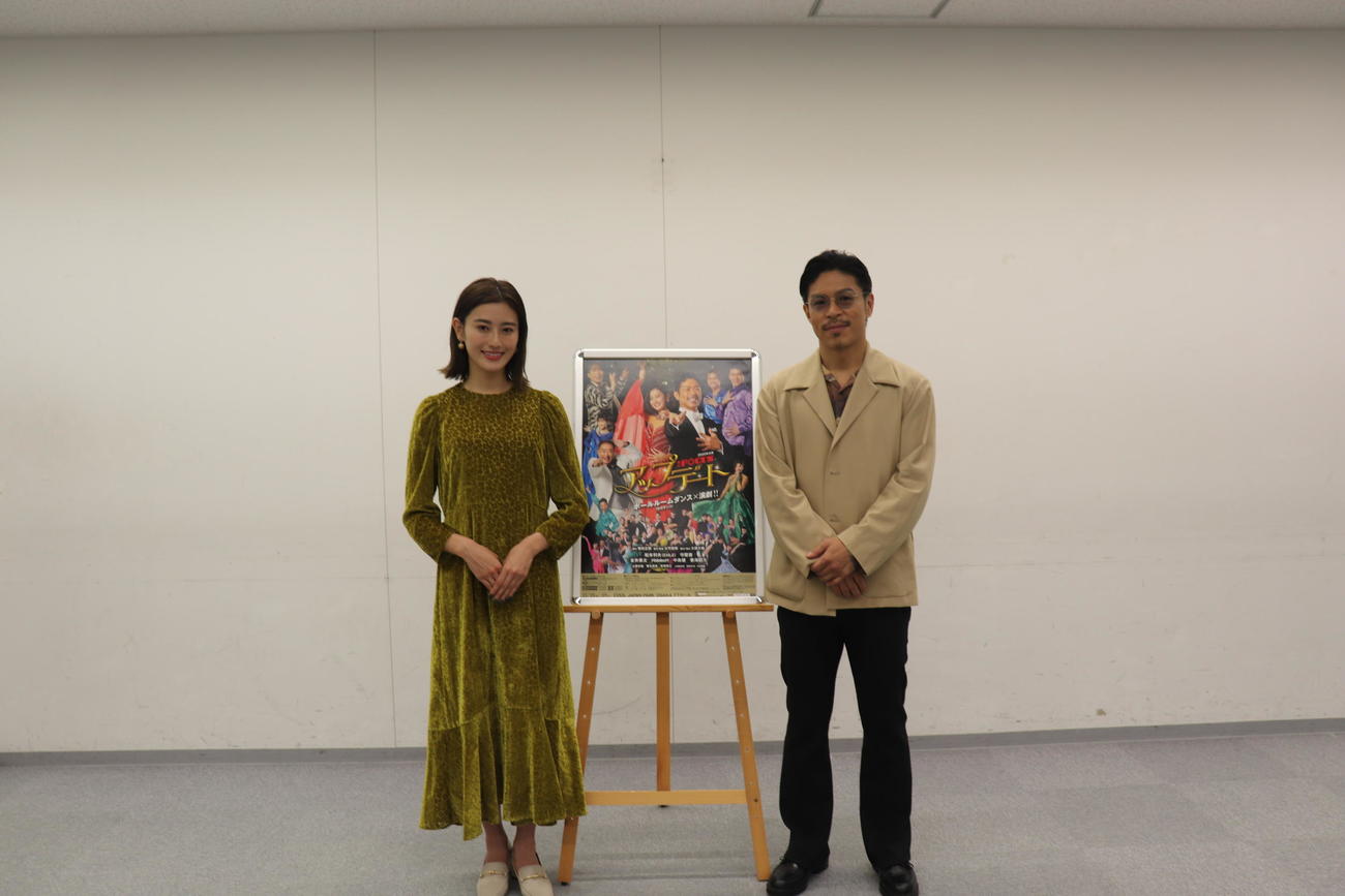 取材会に出席した守屋茜（左）と松本利夫（右）（撮影・竹本穂乃加）