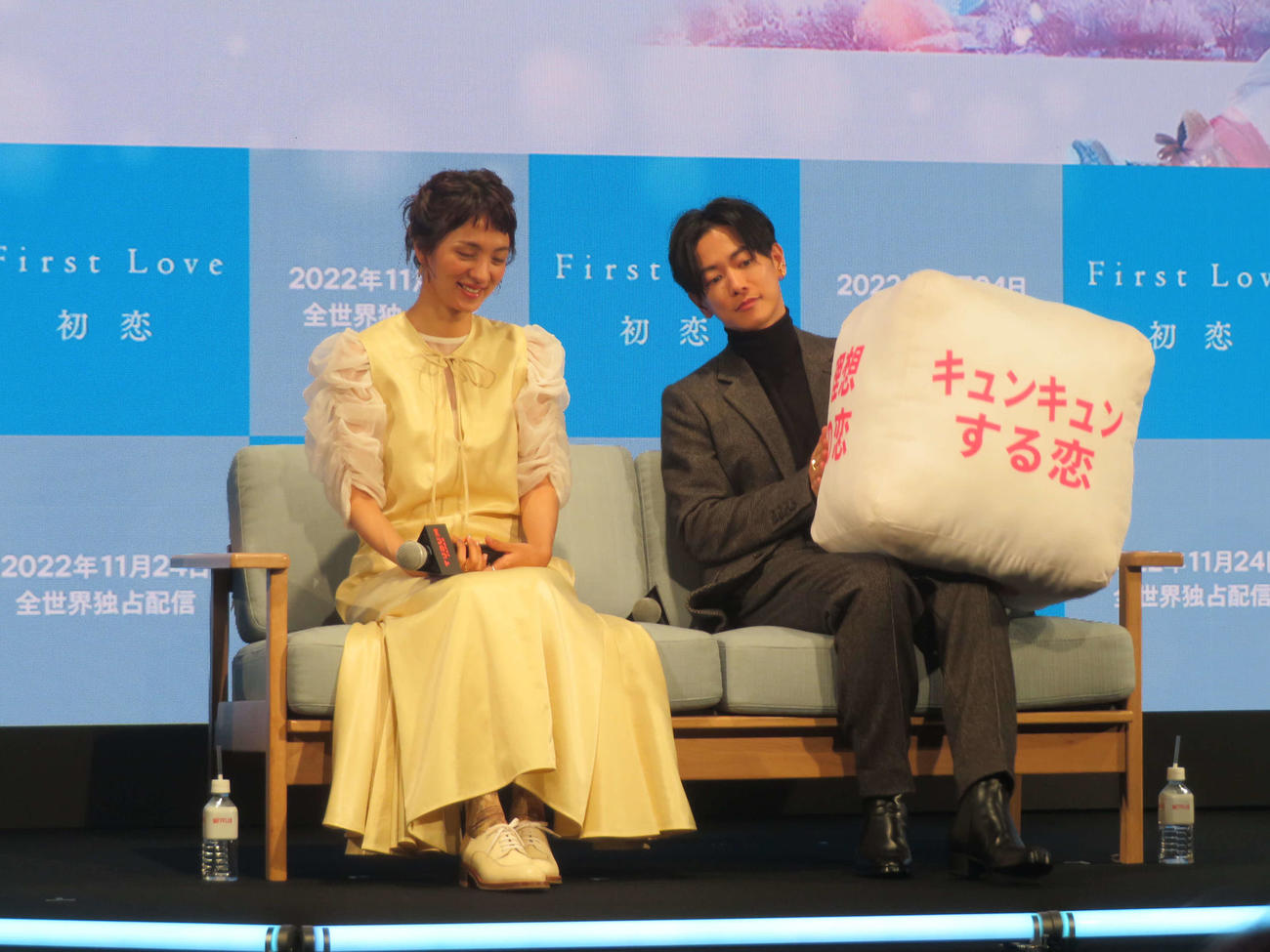 Netflixの「TUDUM Japan」に出席した満島ひかりと佐藤健（撮影・村上幸将）