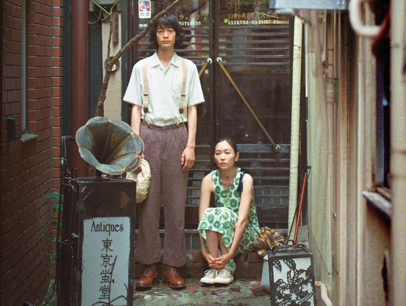 ディケイド設立30周年記念映画「ゆめのまにまに」のキービジュアル(C)2022ディケイド