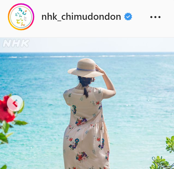 上白石萌歌のオフショット（NHK連続テレビ小説「ちむどんどん」のインスタグラムより）
